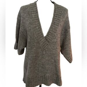 Caroline Tylor size L sweater 3/4 sleeves wool blend